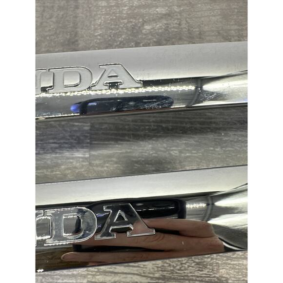 Left Valve Cover Emblems Set Goldwing GL1800 01-17 Cylinder Head Genuine Honda - Picture 6 of 12